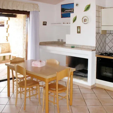 Holiday home Delphino - Rei255 By Interhome